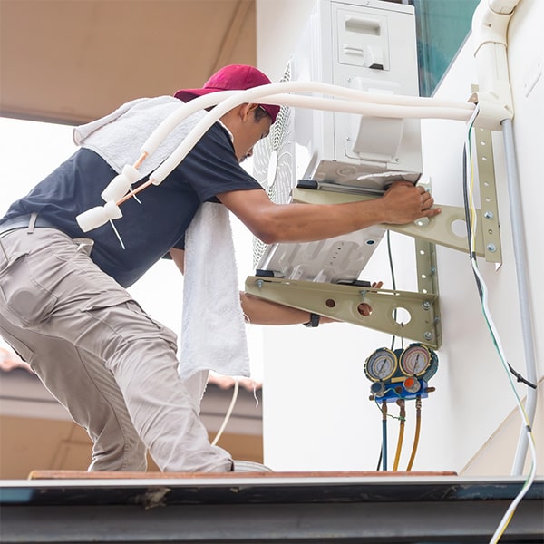 generalmente se requiere obtener un permiso de construcción antes de proceder con la instalación de aire acondicionado en un edificio comercial